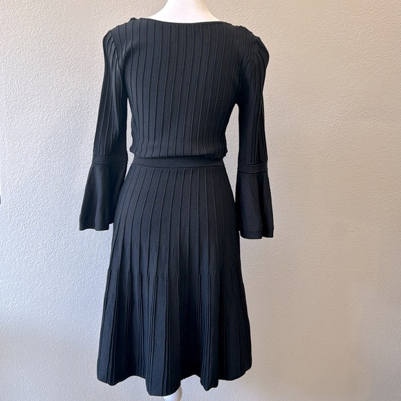 Lilly Pulitzer Women’s Long Sleeve Black Mini Sheath Dress Size XS - Picture 5 of 6